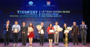 Thay vì xả lên trời, nhà sáng chế Việt “gập” ống khói lò thiêu xuống đất