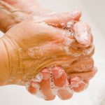Bẩn miệng vì nói dối