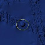 Phát hiện hình tròn kỳ lạ giữa đại dương trên Google Earth, làm dấy lên tranh cãi về “UFO”