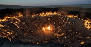 Tại sao không thể lấp “Cổng địa ngục” cháy 50 năm ở Turkmenistan?