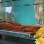 Chuyện lạ ở An Giang: Thi hài nhà sư còn nguyên vẹn sau 6 năm chôn cất
