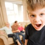 Câu chuyện đáng thương của những người mắc phải lời nguyền “siêu cảm nhận”