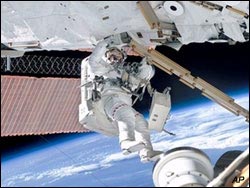 NASA “sắm” toilet 19 triệu USD