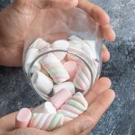 Nên kiêng ăn gì khi bị bướu cổ?