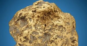 Cận cảnh khối vàng khủng 10kg tìm thấy ở Alaska