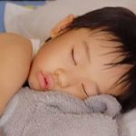 Trẻ em ngủ ngáy có nguy cơ bị trầm cảm