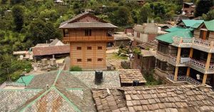 Lối kiến trúc độc đáo, bất chấp động đất trên dãy Himalaya