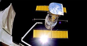 NASA kích hoạt phần cứng dự phòng, cố gắng “cứu” kính viễn vọng Hubble