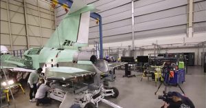 Máy bay siêu thanh 1.500km/h của NASA lắp đặt cụm đuôi