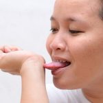 Cách làm mát cơ thể trong ngày nắng nóng mà không cần điều hòa