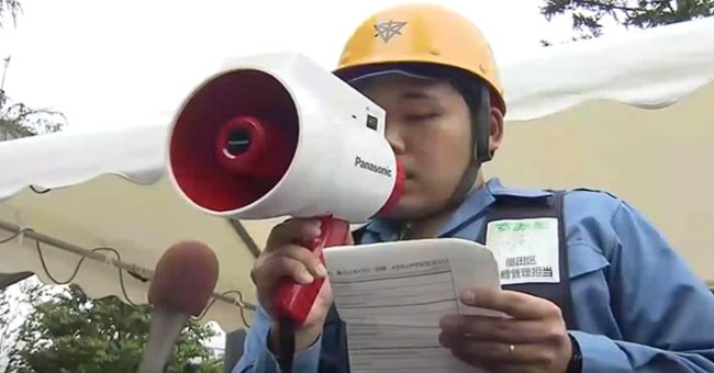 “Vũ khí bí mật” phiên dịch siêu tốc 3 ngoại ngữ ở Nhật