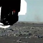 Robot NASA lần đầu chạm trán lốc cát trên sao Hỏa