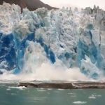 Lở núi băng Alaska