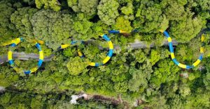 Choáng với máng trượt nước dài thườn thượt hơn 1 km ở Malaysia
