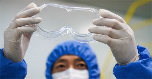 Phát hiện mới về virus corona lây mạnh qua mắt