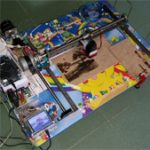 Thần đồng Việt chế tạo máy khắc laser từ đồ phế liệu