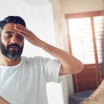 Nghiên cứu từ Úc: Ngủ kiểu này chẳng khác nào tự hại mình, làm tăng nguy cơ sa sút trí tuệ tới 53%