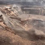 Hình ảnh đáng sợ nơi miệng núi lửa Hawaii