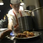 Sở thích ăn đầu thỏ kỳ quái của người Tứ Xuyên, Trung Quốc