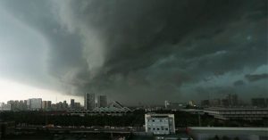 Ngày mai (22/6) miền Bắc đón mưa giông giải nhiệt
