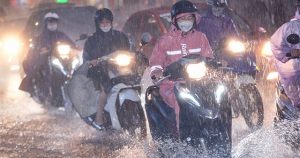 Miền Bắc nắng nóng từ sáng sớm, sắp đón trận mưa lớn