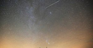 Mưa băng Geminids 2017 rực sáng bầu trời thế giới