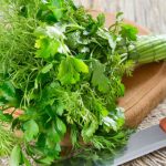 Mùi tây và thì là phòng chống ung thư