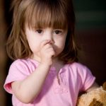 Lý giải vì sao nhiều người thích ăn… rỉ mũi?