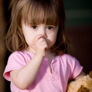 Lý giải vì sao nhiều người thích ăn… rỉ mũi?