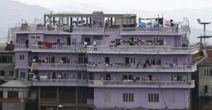 Kinh ngạc gia đình lớn nhất thế giới với 199 người sống dưới một mái nhà
