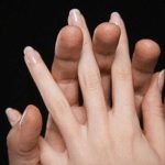 Bí mật nơi bàn tay các quý ông