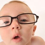Người cận thị thường thông minh hơn