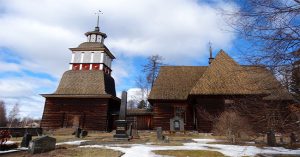 Hàng ngàn nữ trang thời trung cổ được phát hiện bên dưới các nhà thờ Scandinavia