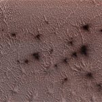 NASA công bố hình ảnh bất ngờ về “nhện khổng lồ” trên sao Hỏa