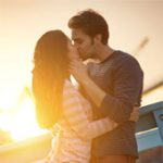 Cơ thể thay đổi thế nào khi bạn hôn
