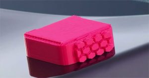 Cậu bé 10 tuổi phát minh ra thiết bị có thể cứu sống hàng triệu trẻ em vào mùa nóng