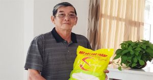 Hành trình lai tạo hạt gạo ngon nhất thế giới của kỹ sư Hồ Quang Cua