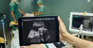 Phẫu thuật nứt đốt sống cho thai nhi trong bụng mẹ