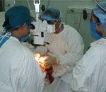 Lần đầu tiên phẫu thuật mạch máu để tạo hình thành công