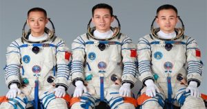 Phi hành đoàn trẻ nhất sắp bay lên trạm Thiên Cung