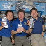 NASA biến phân người thành thức ăn cho phi hành gia