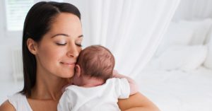 Giọng phụ nữ trầm hơn sau khi sinh