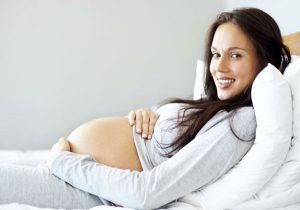 Sinh con muộn sẽ ít có nguy cơ bị ung thư nội mạc tử cung