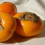 Bất ngờ với những lợi ích sức khỏe của quả hồng giòn