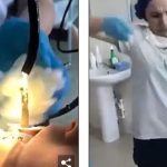 Kinh hãi cảnh kéo con rắn 1,2m từ cổ họng một phụ nữ Nga