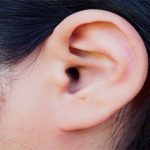 Căn bệnh khiến người phụ nữ không nghe được giọng đàn ông