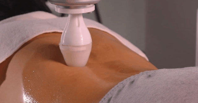 Phát triển thành công robot trị liệu massage