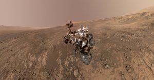 Độc đáo ảnh robot NASA “tự sướng” trên… sao Hỏa