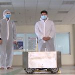 Kỹ sư Việt chế tạo robot lau sàn khử khuẩn buồng bệnh