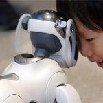 Tại sao thú cưng robot không thể thay thế được thú cưng thật?